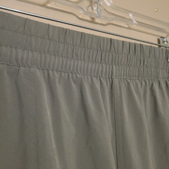 T by Talbots | Green Athleisure Pants (Size Large Petite) - Picture 3 of 8